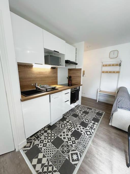 Cosy Avec Terrasse Et Parking, 4 Pers. Apartment *